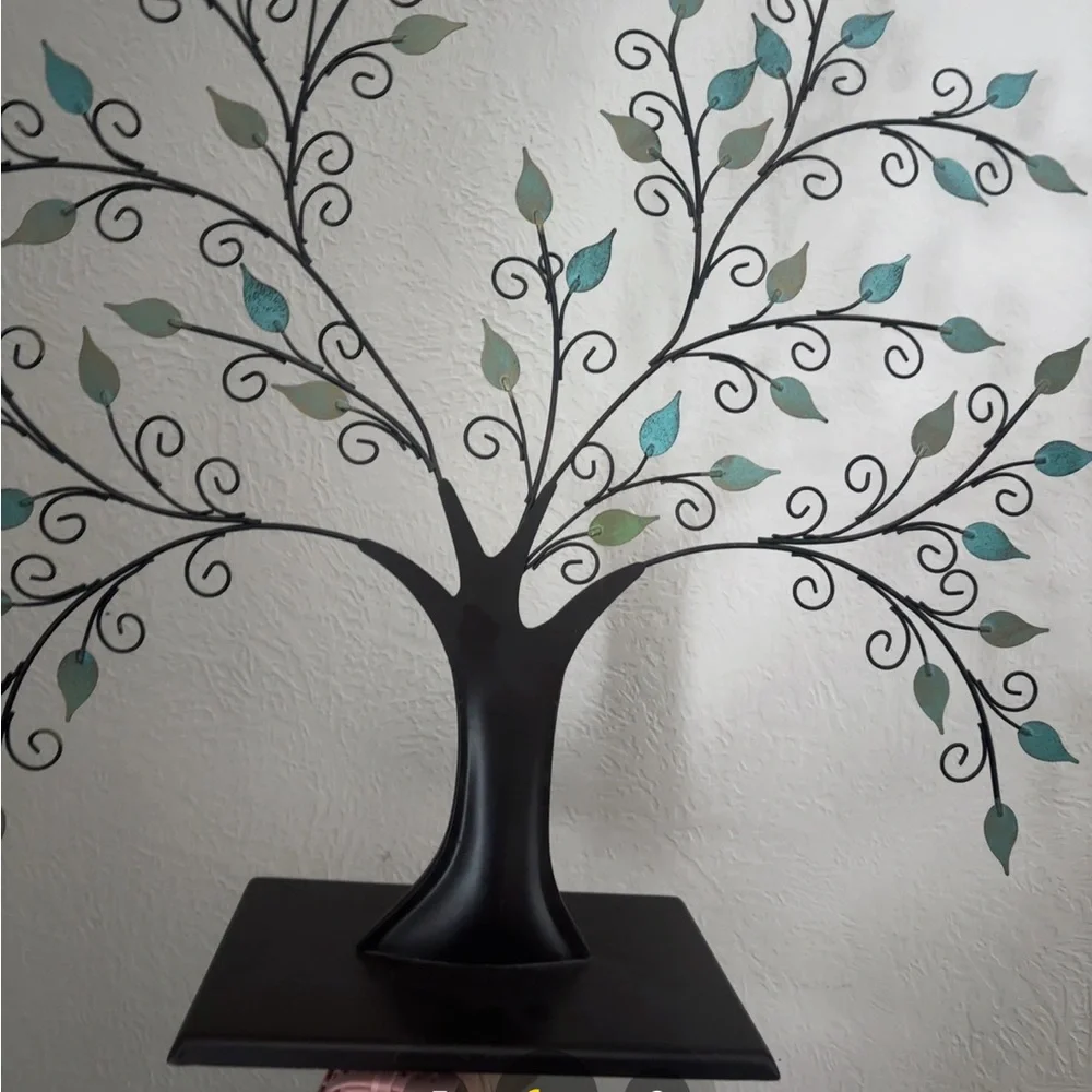 Vintage 2002 Hallmark keepsake large picture frame tree. - Picture 1 of 8
